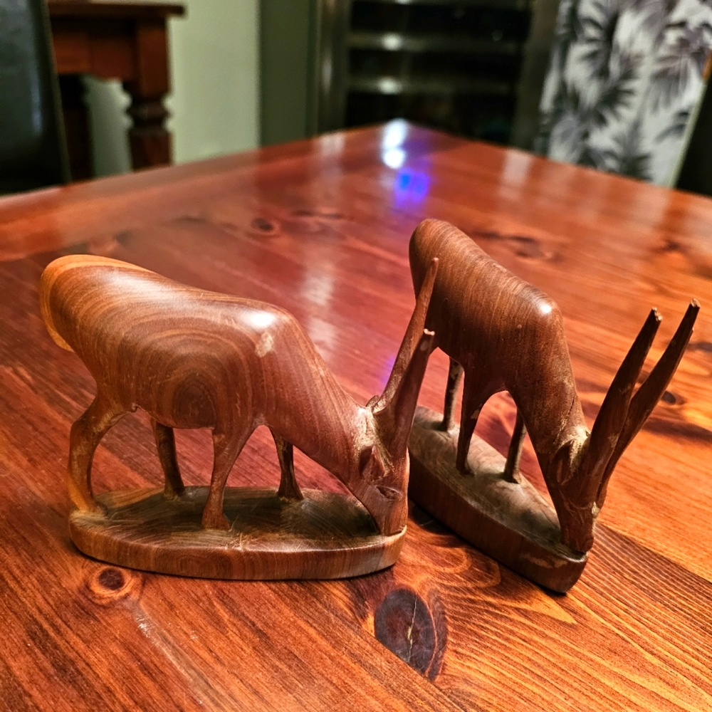 Pair of‎ carved wooden gazelles
